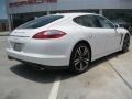 Carrara White - Panamera V6 Photo No. 4