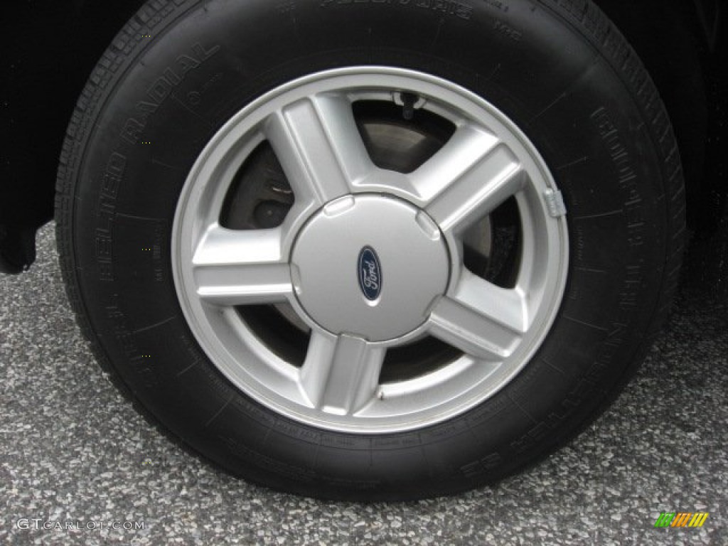 2003 Ford Escape XLT V6 Wheel Photos