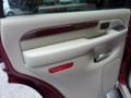 Red E - Escalade AWD Photo No. 14