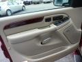 Red E - Escalade AWD Photo No. 15