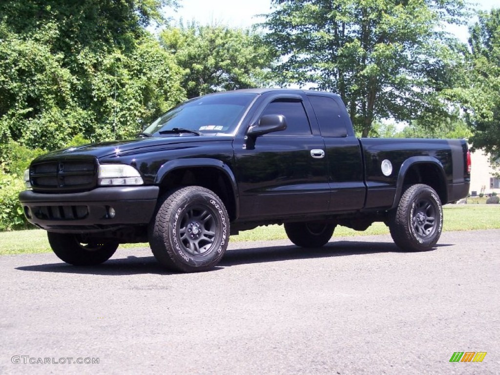 Black Dodge Dakota