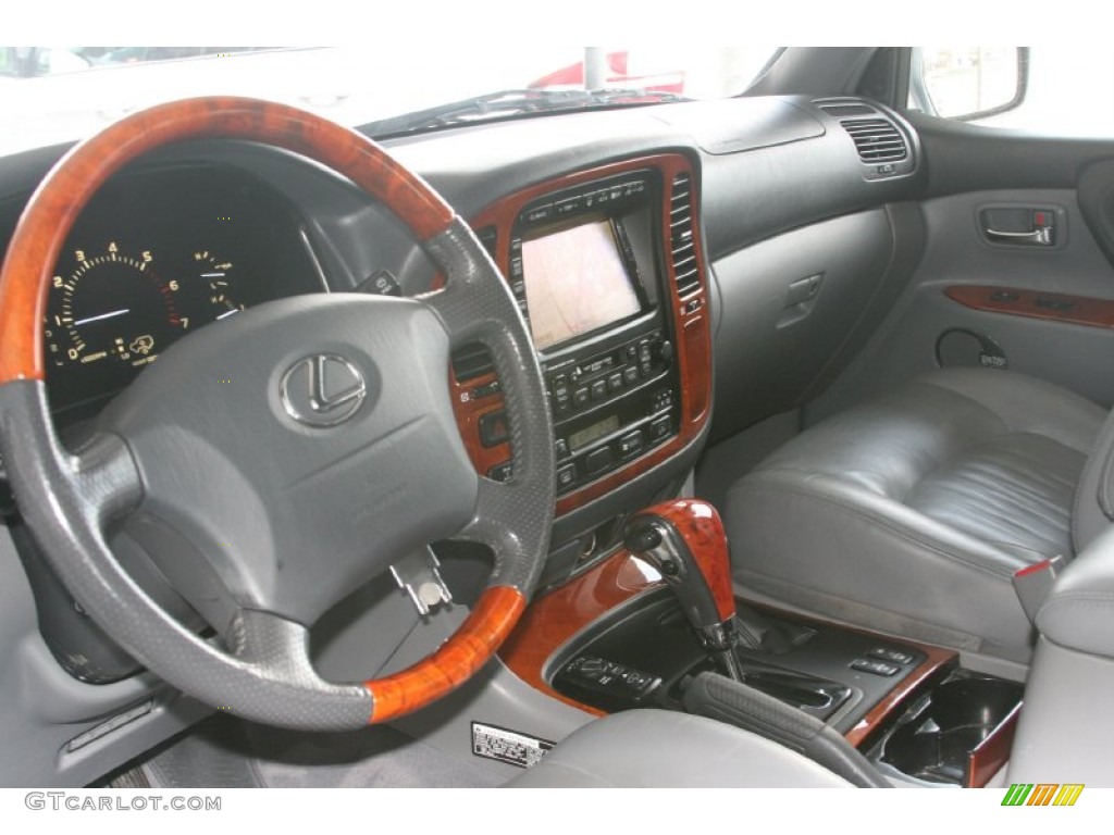 Gray Interior 2002 Lexus LX 470 Photo #50620623