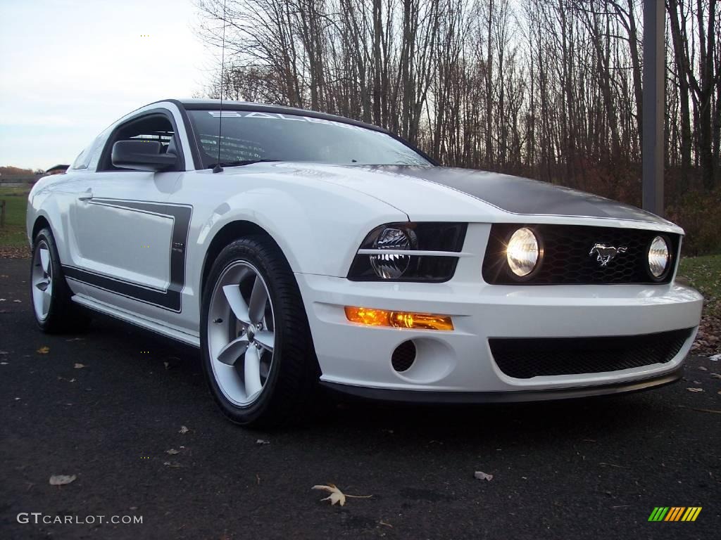 2007 Mustang Saleen H281 Heritage Edition Supercharged Coupe - Performance White / Black/Dove Accent photo #18