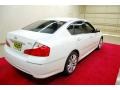 Moonlight White - M 35 Sedan Photo No. 6