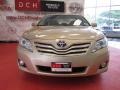 Sandy Beach Metallic - Camry XLE Photo No. 2