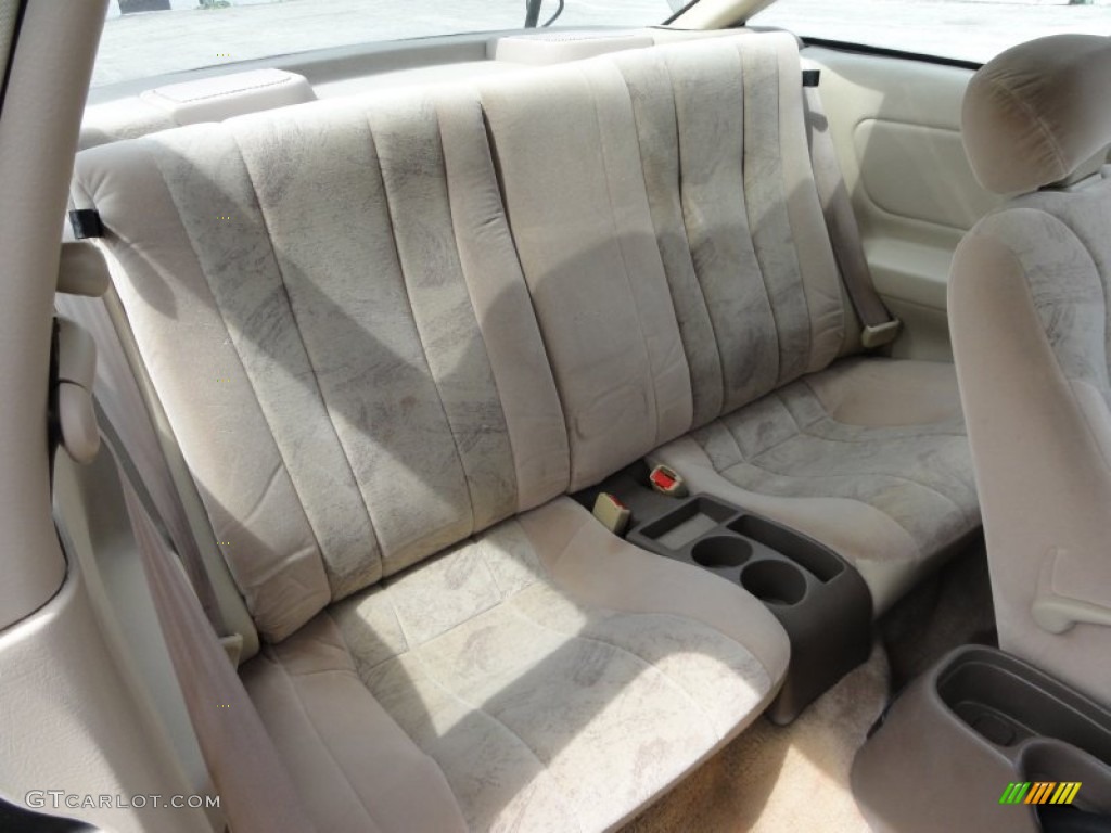 Beige Interior 1996 Saturn S Series SC2 Coupe Photo #50625336