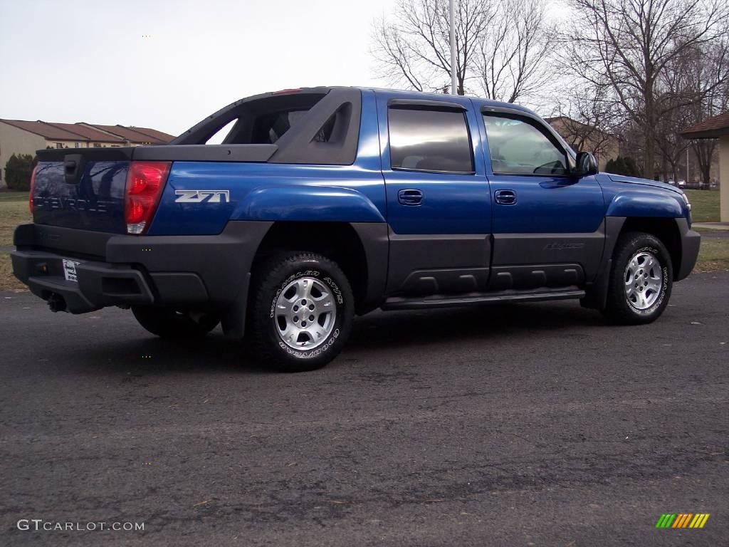 2003 Avalanche 1500 Z71 4x4 - Arrival Blue / Dark Charcoal photo #6