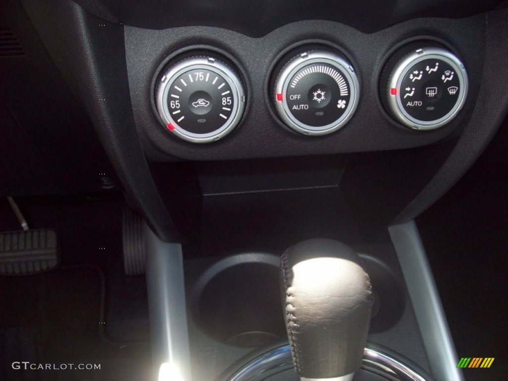 2011 Mitsubishi Outlander Sport SE 4WD Controls Photo #50628876