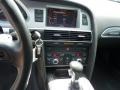 2008 Audi S6 5.2 quattro Sedan Controls