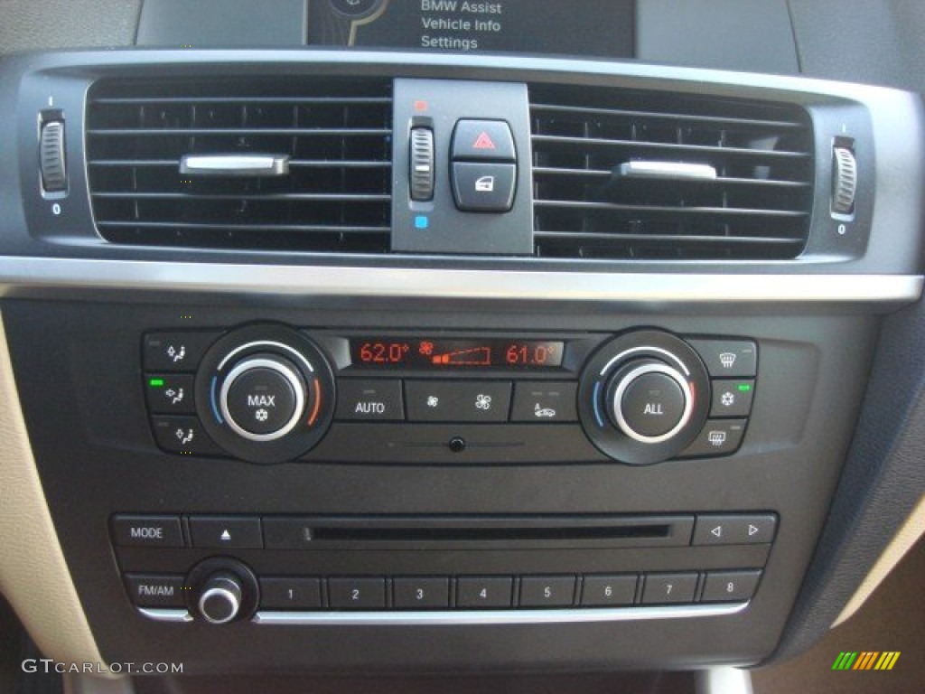 2011 BMW X3 xDrive 28i Controls Photo #50632143