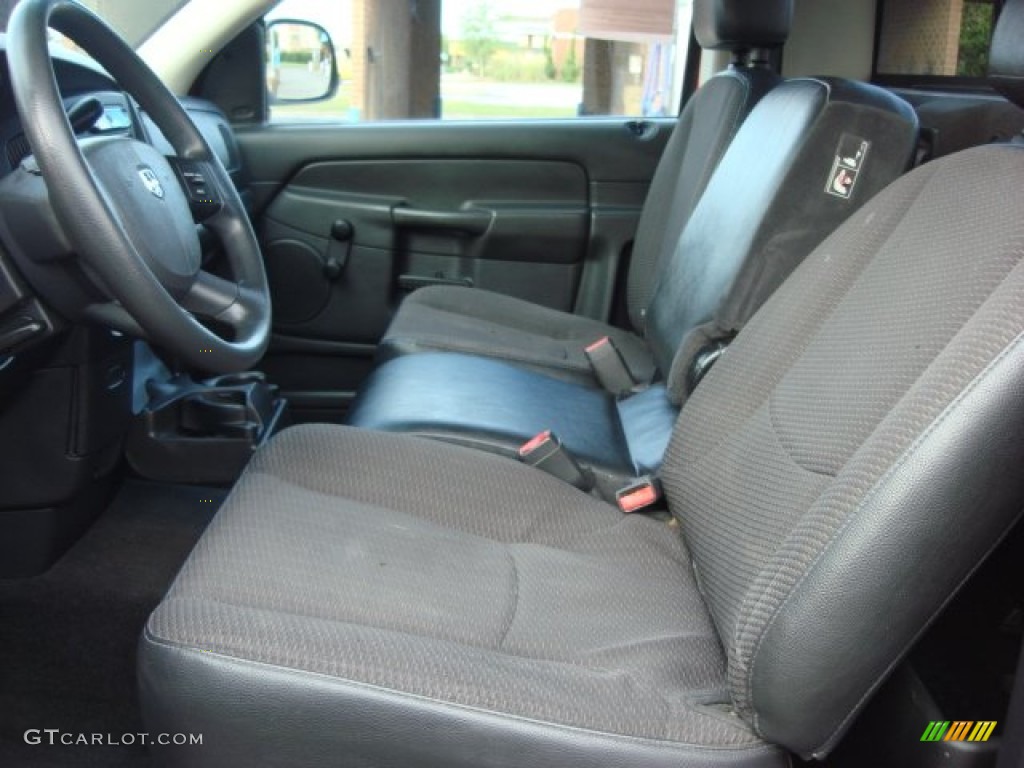 2005 Ram 1500 ST Regular Cab - Flame Red / Dark Slate Gray photo #6