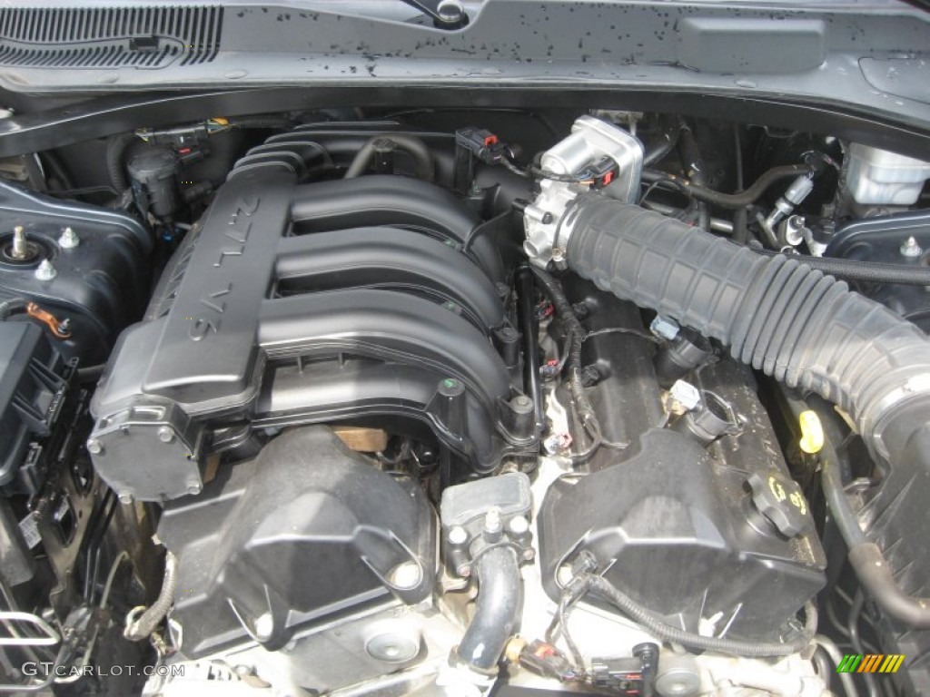 2008 Chrysler 300 LX Engine Photos
