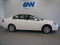 White - Malibu LT V6 Sedan Photo No. 5