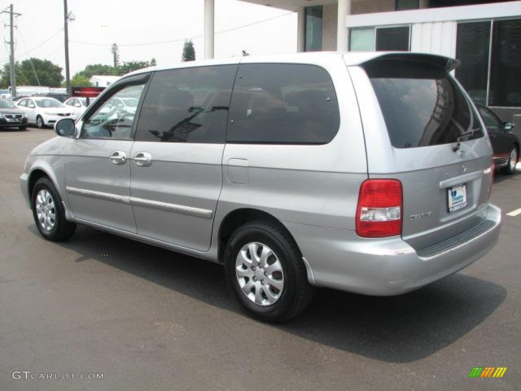 2004 Sedona LX - Diamond Silver / Gray photo #7