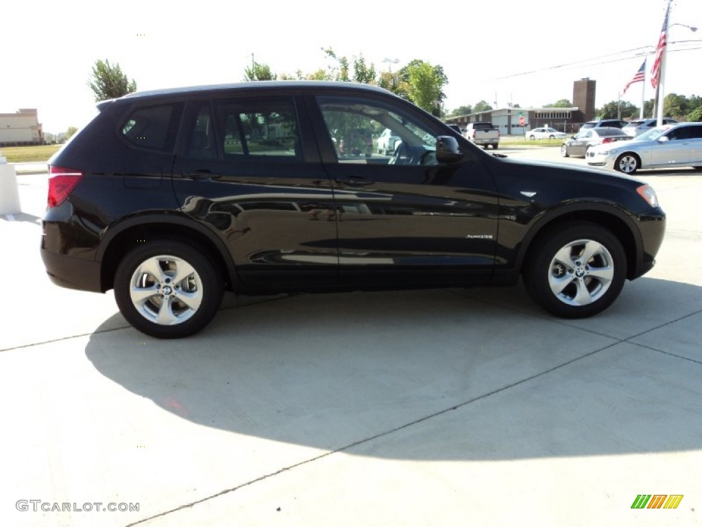 2011 X3 xDrive 28i - Black Sapphire Metallic / Beige photo #6