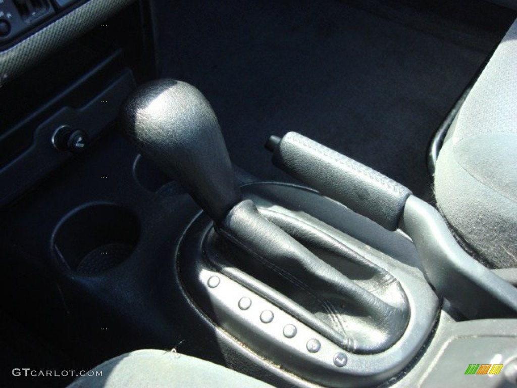 2004 Chrysler Sebring GTC Convertible Transmission Photos