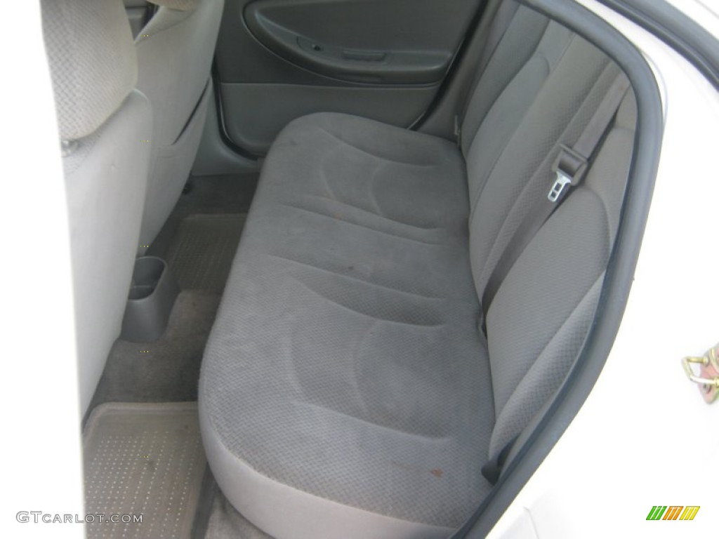 Taupe Interior 2004 Chrysler Sebring Sedan Photo #50642118