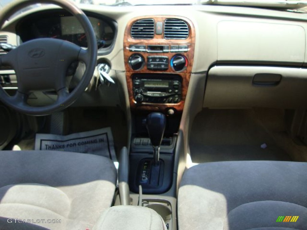 2001 Sonata GLS V6 - Cypress Green / Beige photo #26