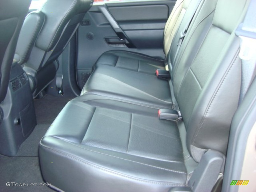 Charcoal Interior 2009 Nissan Titan LE Crew Cab 4x4 Photo #50643477
