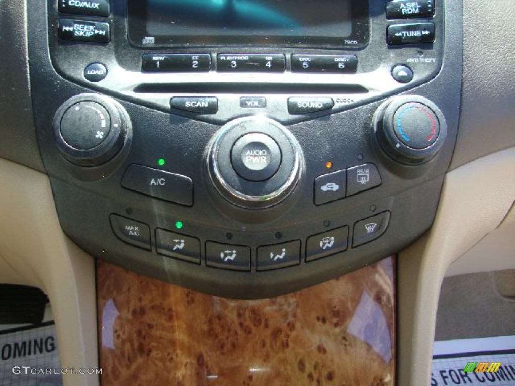 2003 Accord EX Sedan - Taffeta White / Ivory photo #22