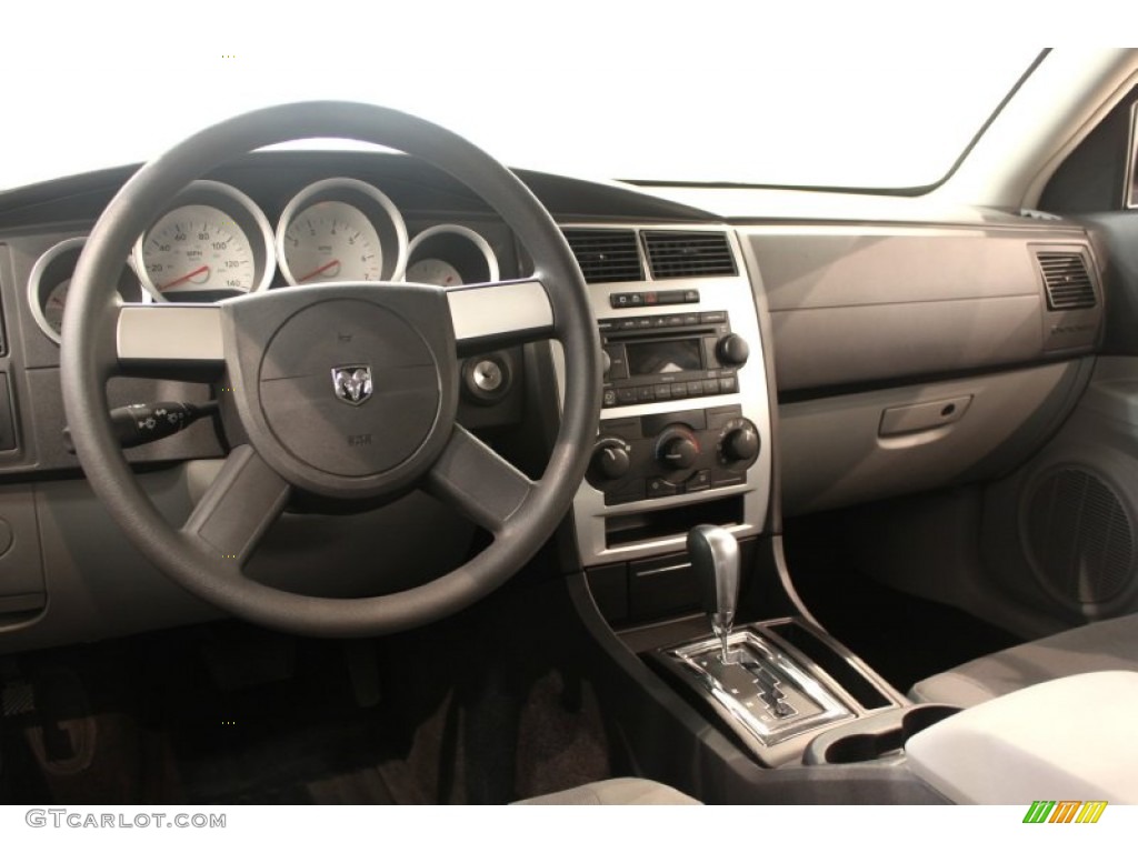 2006 Dodge Magnum SXT Dark Slate Gray/Light Slate Gray Dashboard Photo #50648166