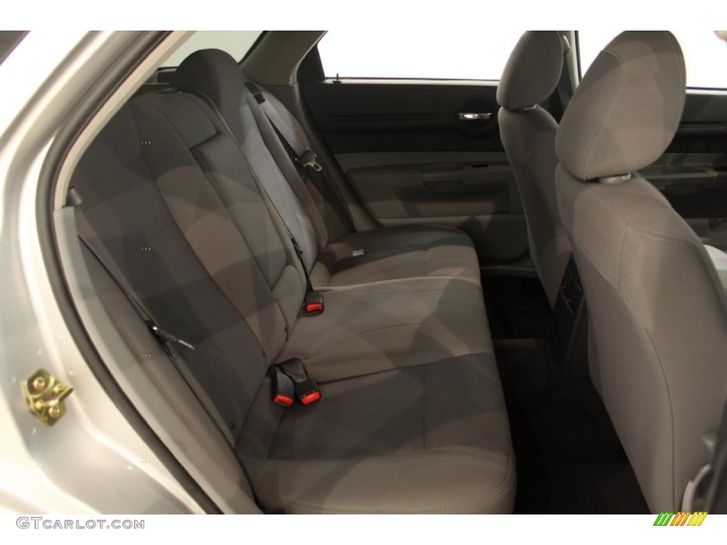 Dark Slate Gray/Light Slate Gray Interior 2006 Dodge Magnum SXT Photo #50648187