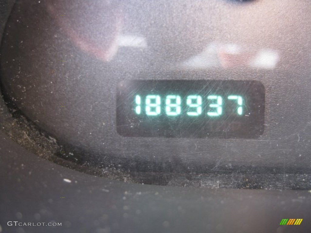 1999 Ram Van 2500 Commercial - Bright White / Mist Gray photo #11