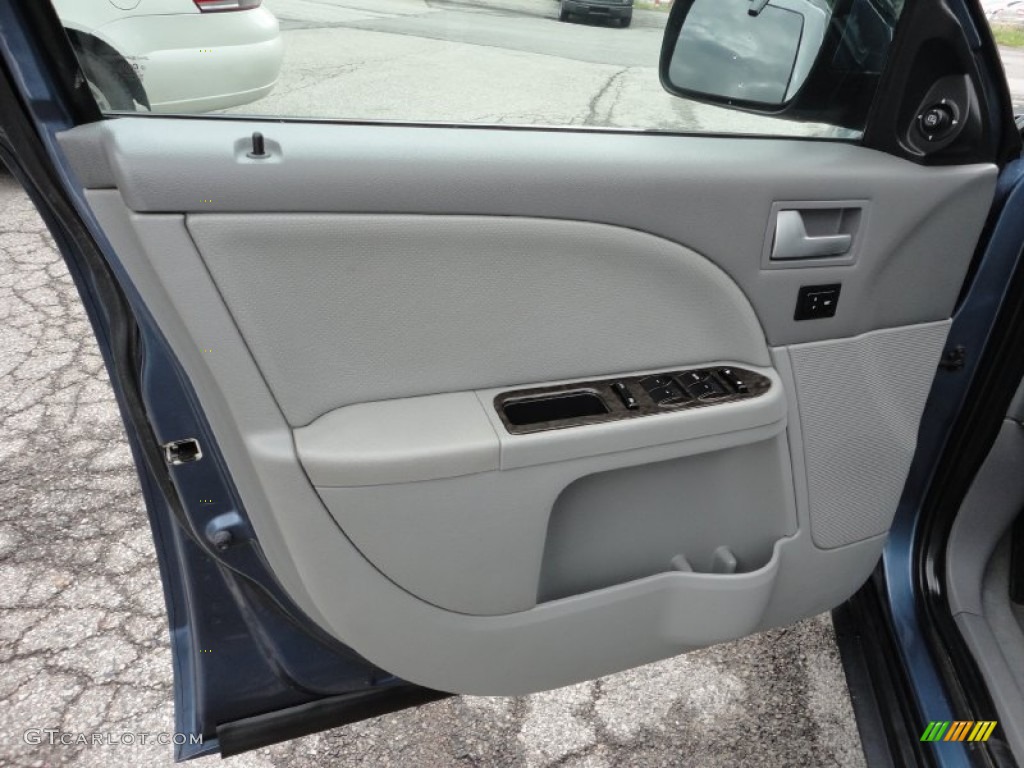 2005 Mercury Montego Premier Shale Door Panel Photo #50650277