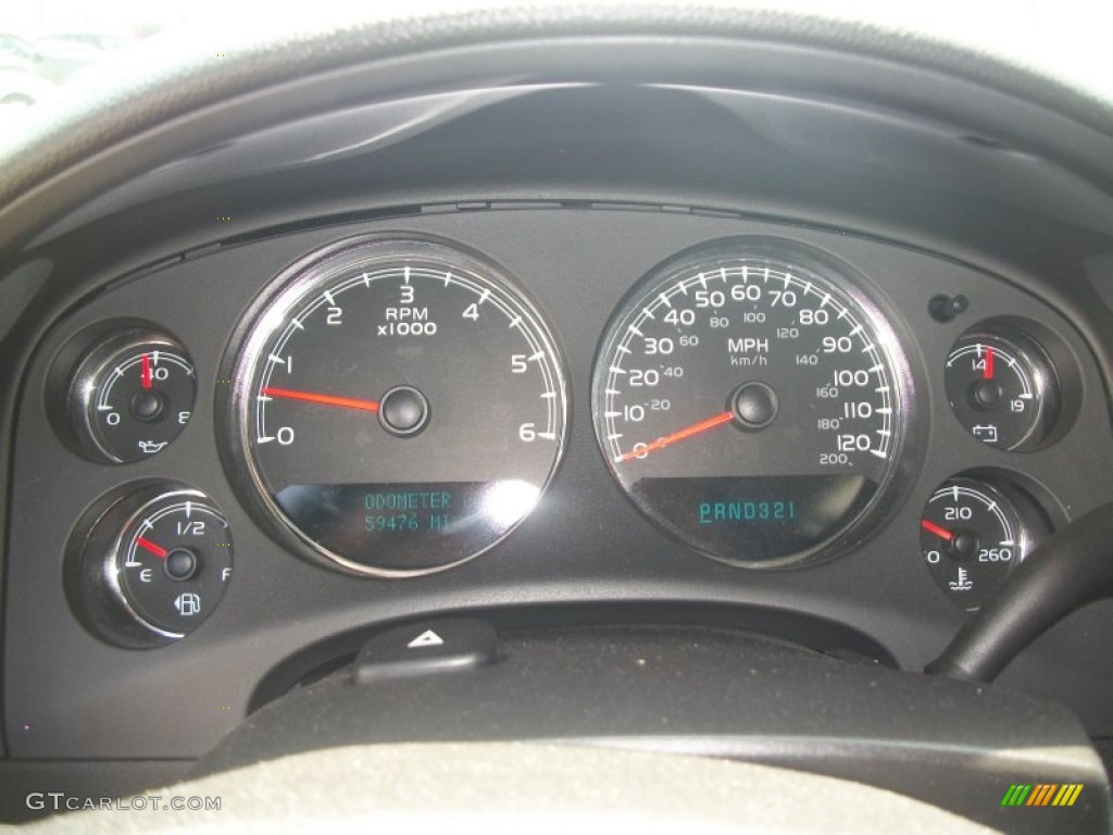 2004 Chevrolet Tahoe LT Gauges Photo #50651451