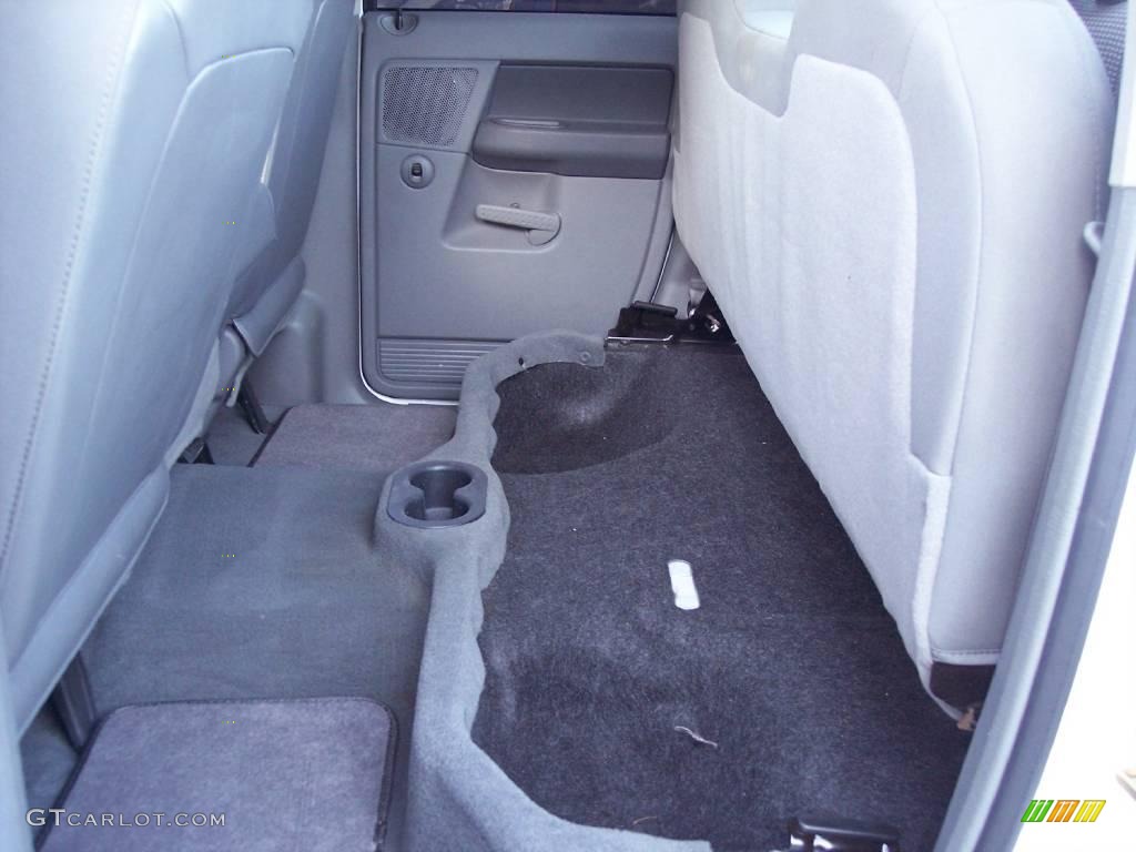 2006 Ram 1500 SLT Quad Cab 4x4 - Bright White / Medium Slate Gray photo #43