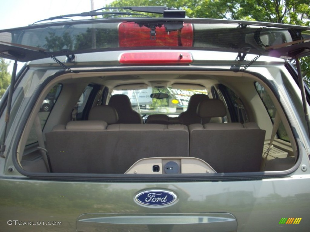 2003 Expedition Eddie Bauer 4x4 - Estate Green Metallic / Medium Parchment photo #6