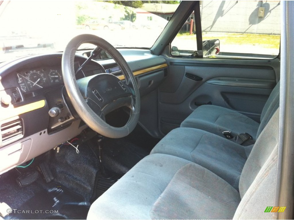 1996 F250 XL Extended Cab 4x4 - Black / Grey photo #5