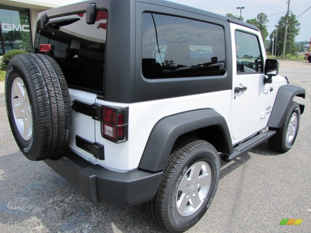 2011 Wrangler Sport S 4x4 - Bright White / Black photo #7