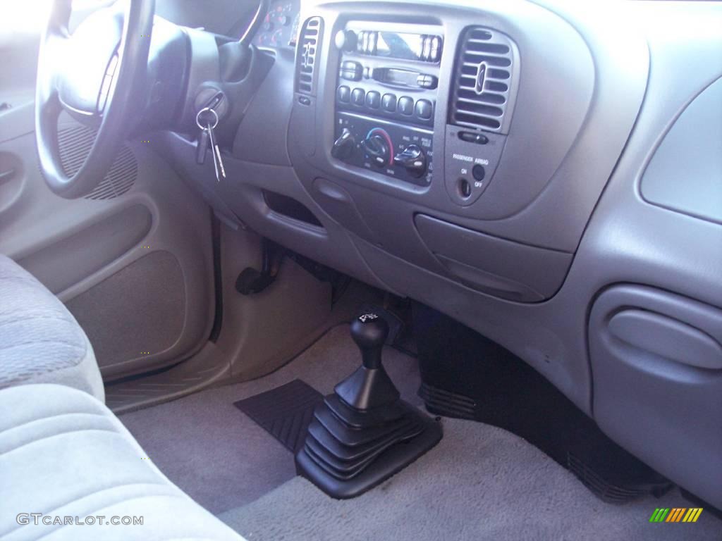 1998 F150 XLT SuperCab 4x4 - Teal Metallic / Medium Graphite photo #53