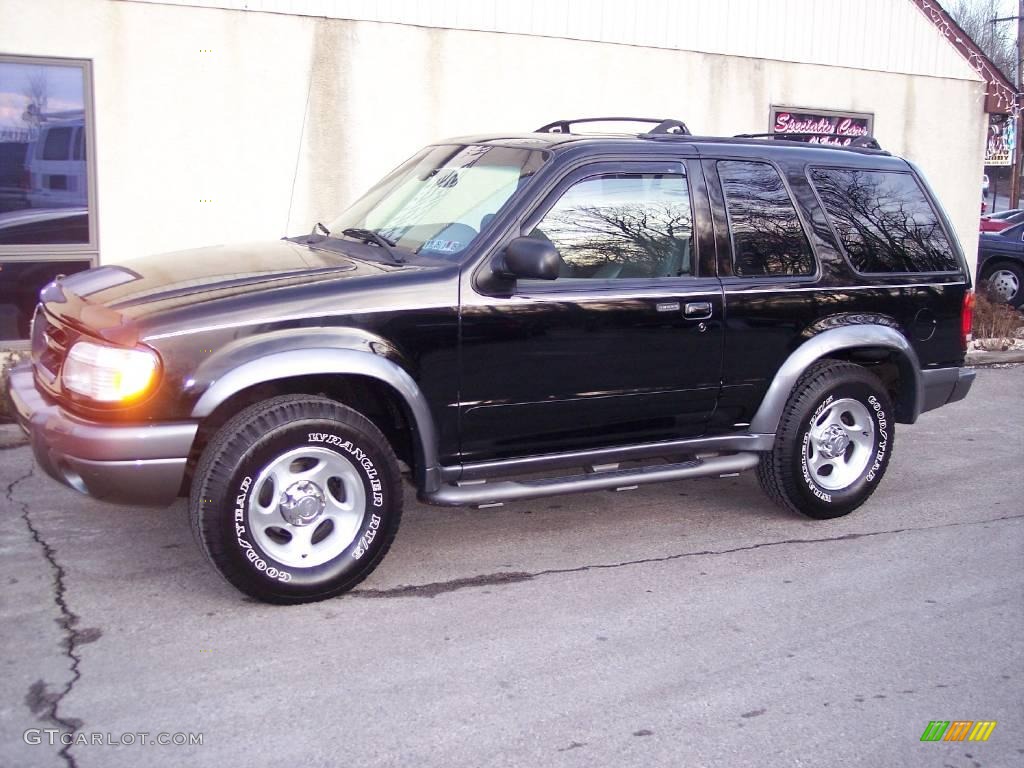 1999 Explorer Sport 4x4 - Black Clearcoat / Dark Graphite photo #1