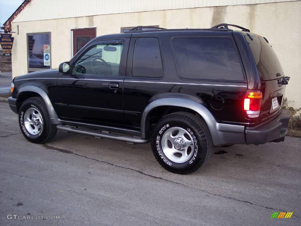 1999 Explorer Sport 4x4 - Black Clearcoat / Dark Graphite photo #15