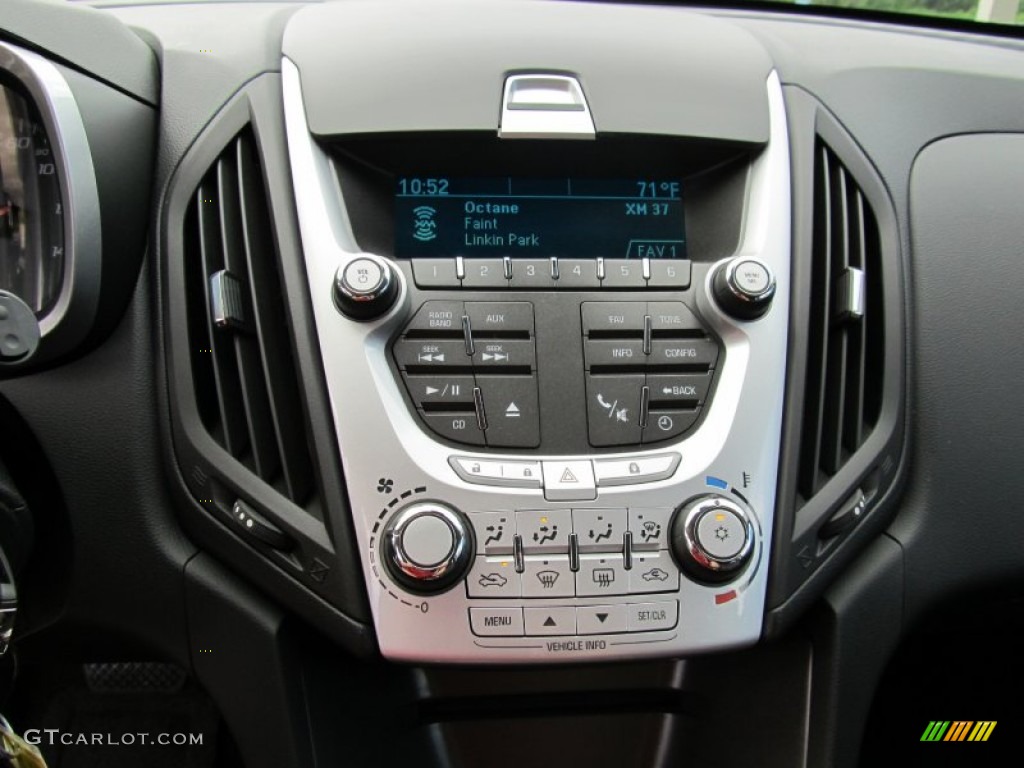 2011 Chevrolet Equinox LT AWD Controls Photo #50660684
