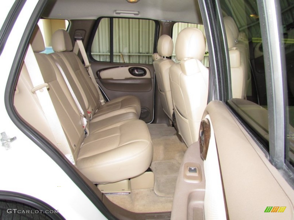 Cashmere Interior 2007 Buick Rainier CXL Photo #50660813