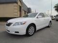 Super White - Camry Hybrid Photo No. 3