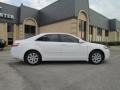 Super White - Camry Hybrid Photo No. 7