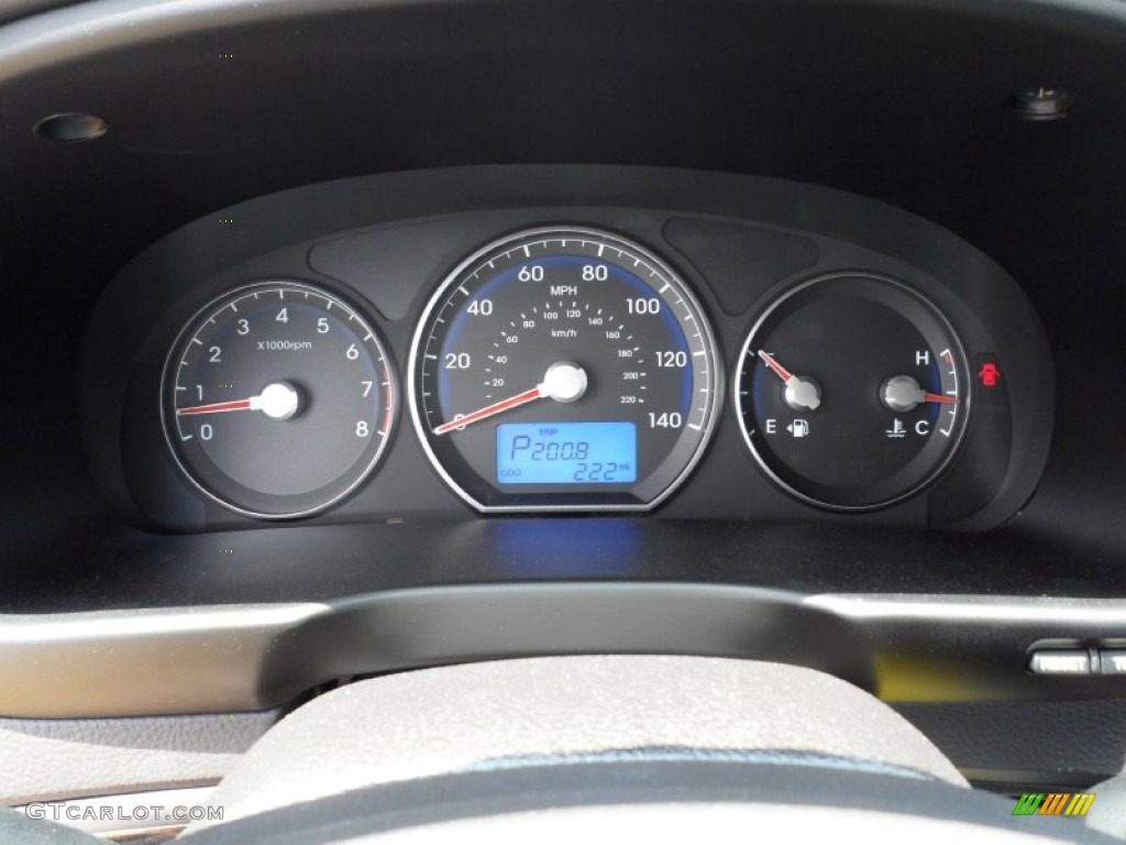 2011 Hyundai Santa Fe Limited Gauges Photo #50664812