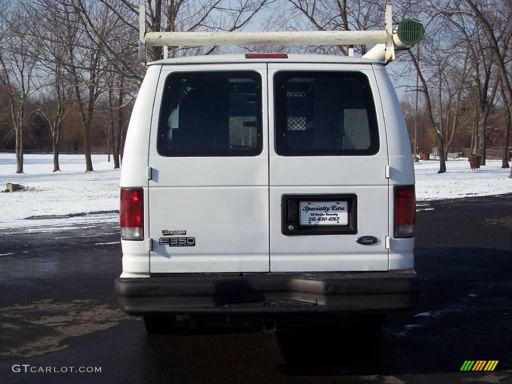 2002 E Series Van E350 Commercial - Oxford White / Medium Graphite photo #16
