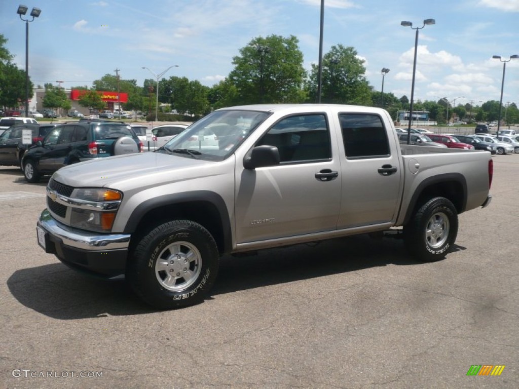 2005 Colorado LS Crew Cab 4x4 - Silver Birch Metallic / Sandstone photo #2