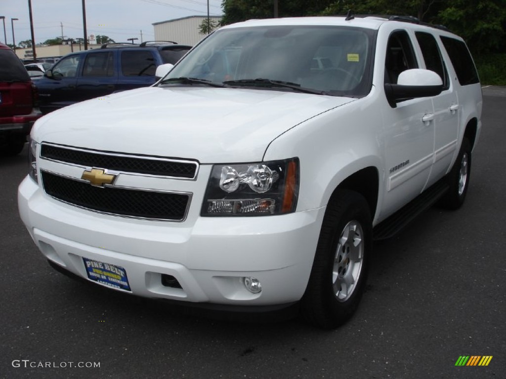 2011 Suburban LT 4x4 - Summit White / Ebony photo #1