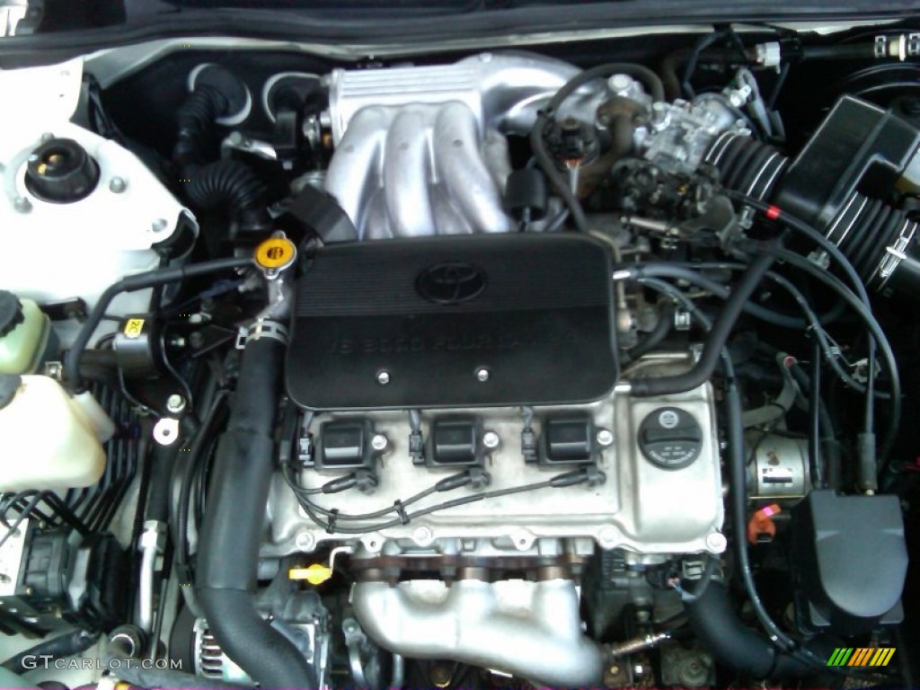 1998 Camry LE V6 - Super White / Oak photo #17