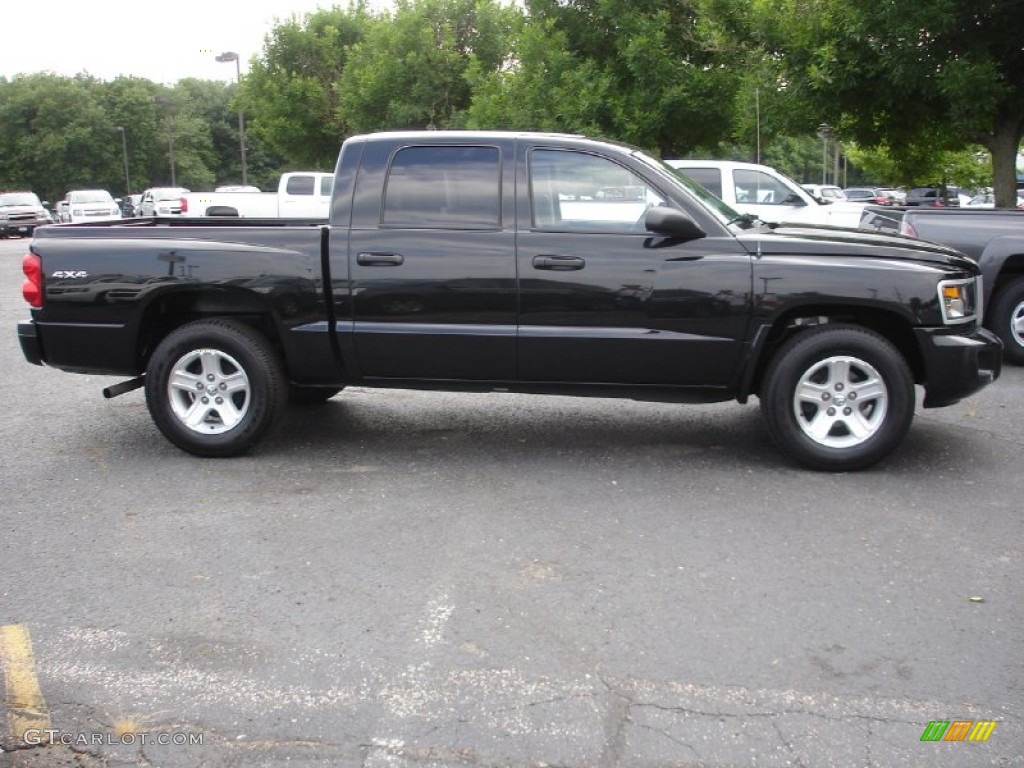 Brilliant Black Crystal Pearl 2011 Dodge Dakota Big Horn Crew Cab 4x4 Exterior Photo #50669591