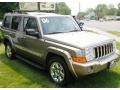 Light Khaki Metallic - Commander Limited 4x4 Photo No. 3