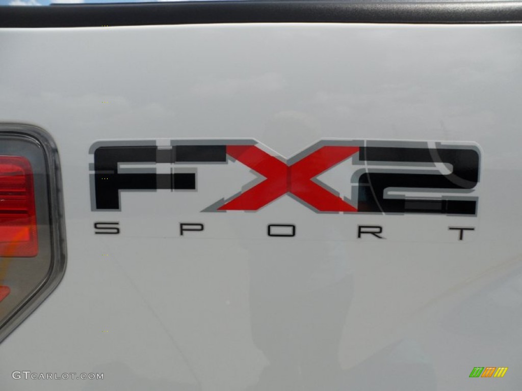 2010 F150 FX2 SuperCrew - Oxford White / Black photo #20