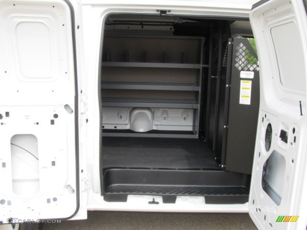 Medium Flint Interior 2011 Ford E Series Van E150 Commercial Photo #50673082