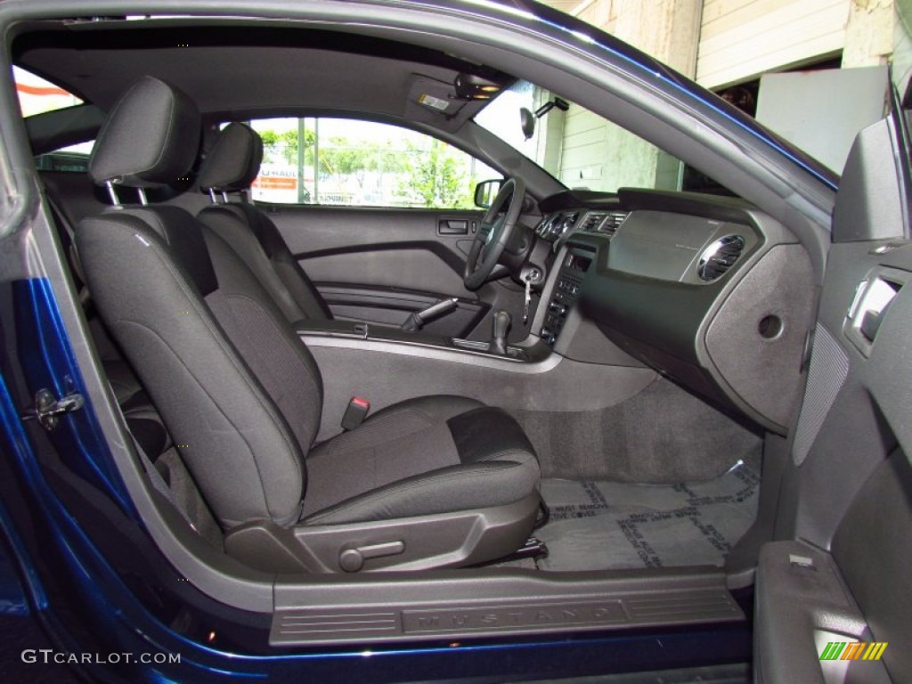 2010 Mustang V6 Coupe - Kona Blue Metallic / Charcoal Black photo #10